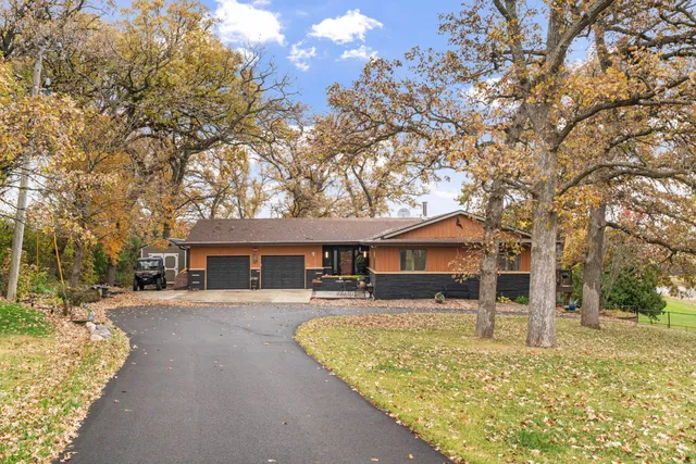 $750,000 | 74500 240th Street, Albert Lea, MN 56007