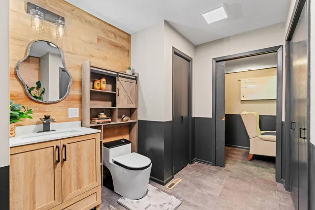 $750,000 | 74500 240th Street, Albert Lea, MN 56007