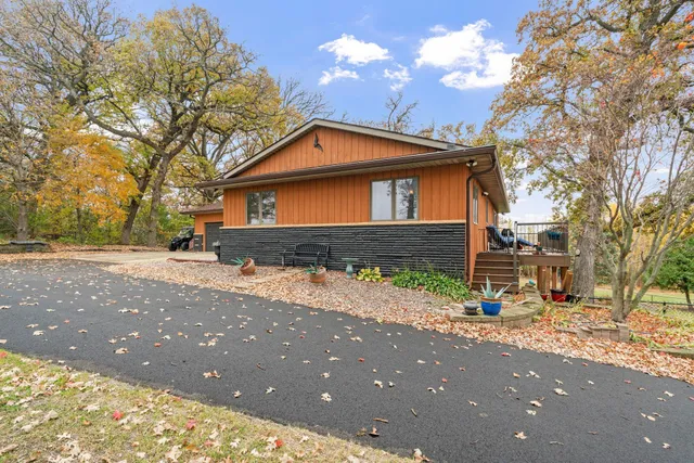 $750,000 | 74500 240th Street, Albert Lea, MN 56007