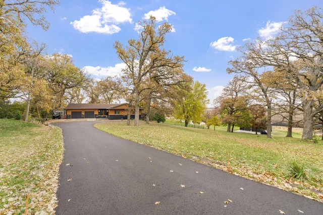 $750,000 | 74500 240th Street, Albert Lea, MN 56007