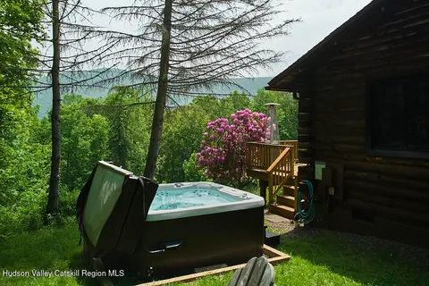 a view of outdoor space