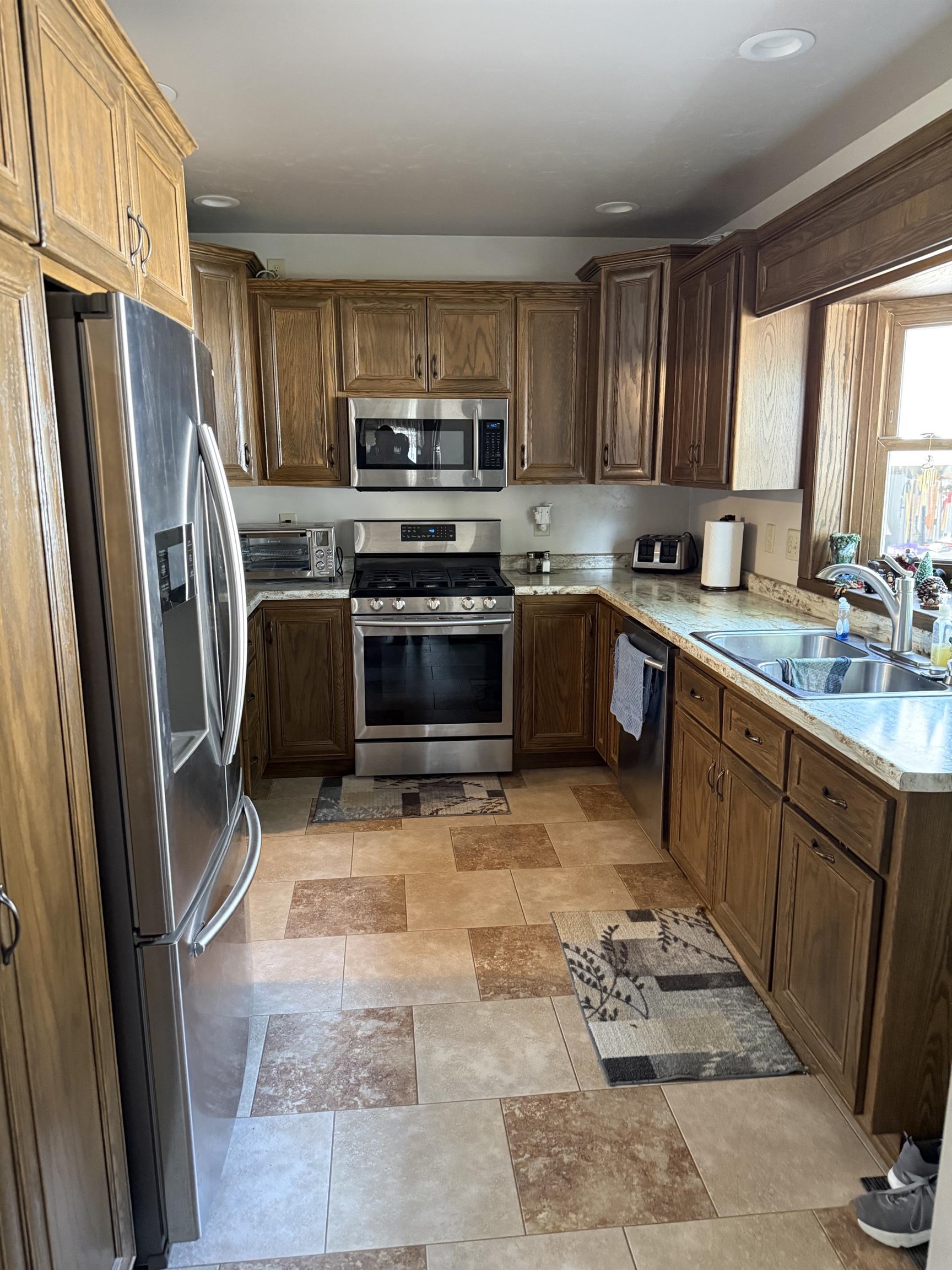 428 Depere Road Denmark, WI 54208 - Photo 10 of 21 Gallery Image 10