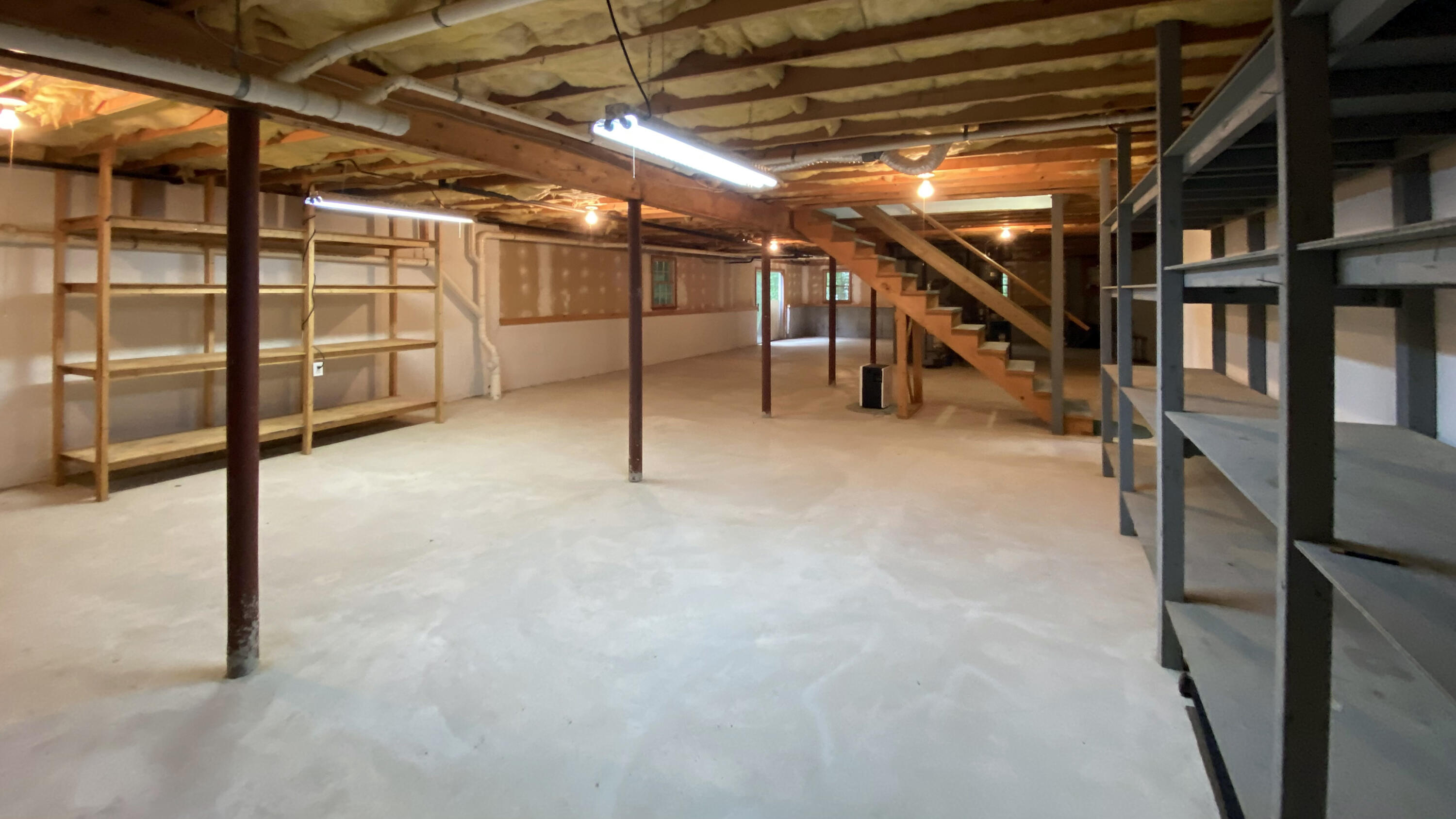 910 Crowells Bog Road Brewster, MA 02631 - Photo 20 of 32 Lots of storage
