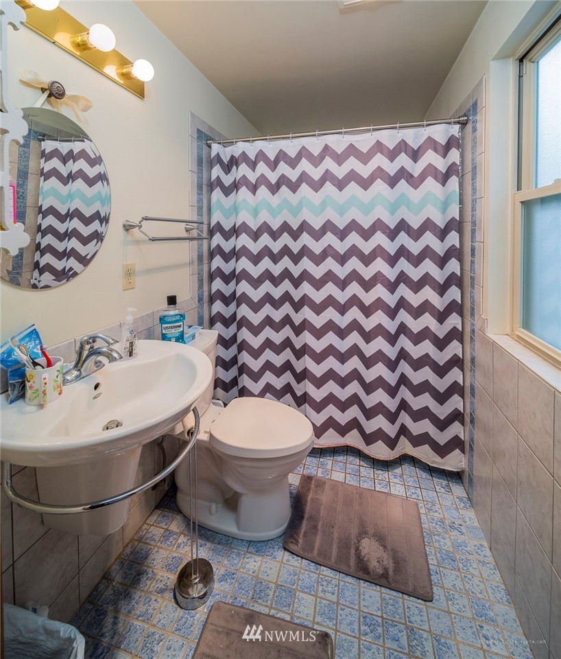 17630 28th Avenue Southeast Bothell, WA 98012 - Photo 16 of 22