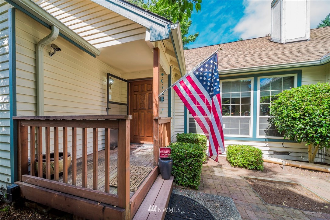17630 28th Avenue Southeast Bothell, WA 98012 - Photo 4 of 22