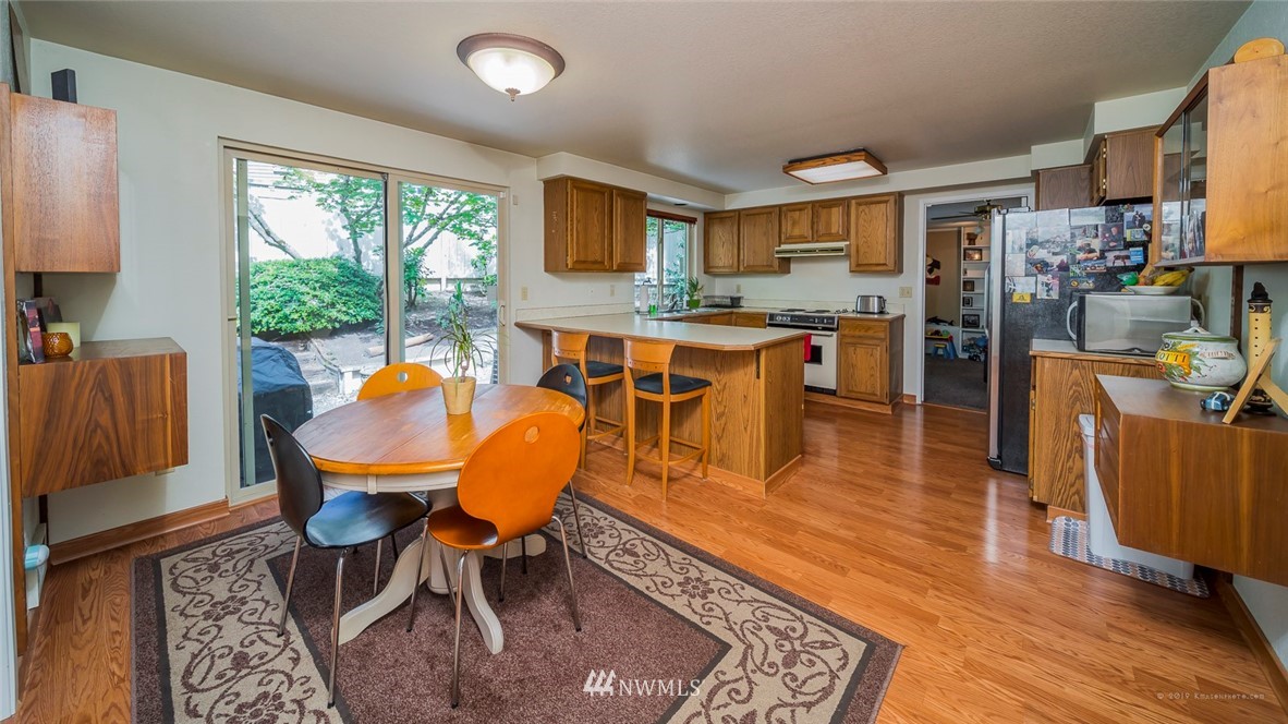 17630 28th Avenue Southeast Bothell, WA 98012 - Photo 7 of 22