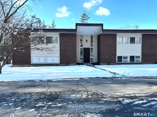 $160,000 | 229 Bacon Pond Road, Unit 312, Woodbury, CT 06798