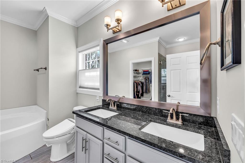 2806 Fallin Court High Point, NC 27262 - Photo 22 of 43 Gallery Image 22
