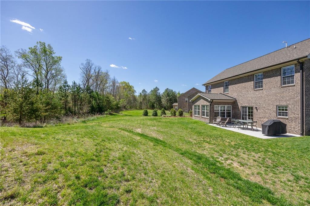 2806 Fallin Court High Point, NC 27262 - Photo 40 of 43 Gallery Image 40