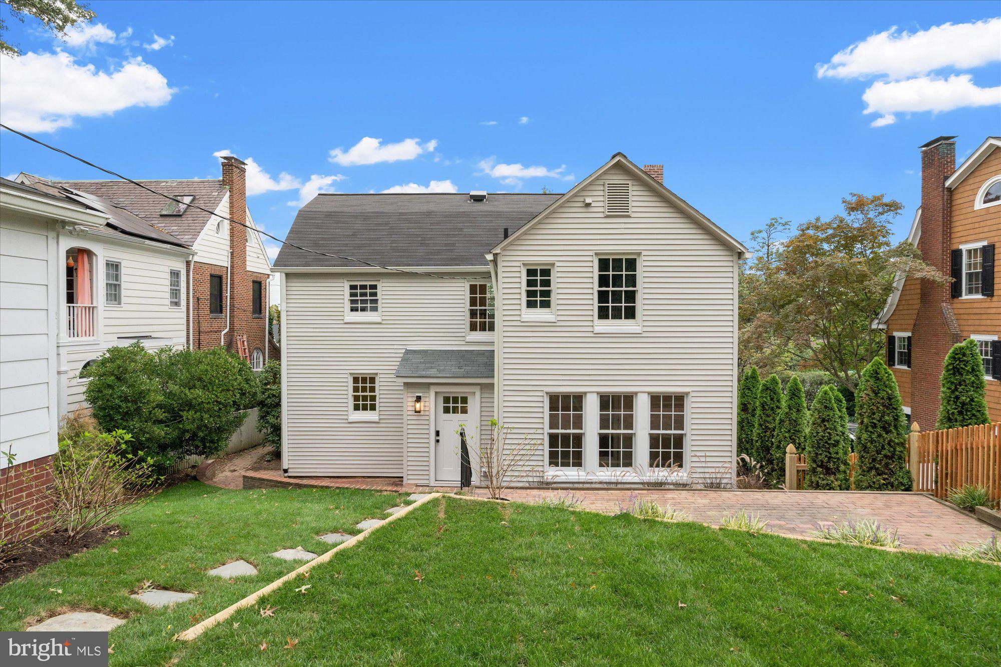 1504 Russell Road Alexandria, VA 22301 - Photo 15 of 27