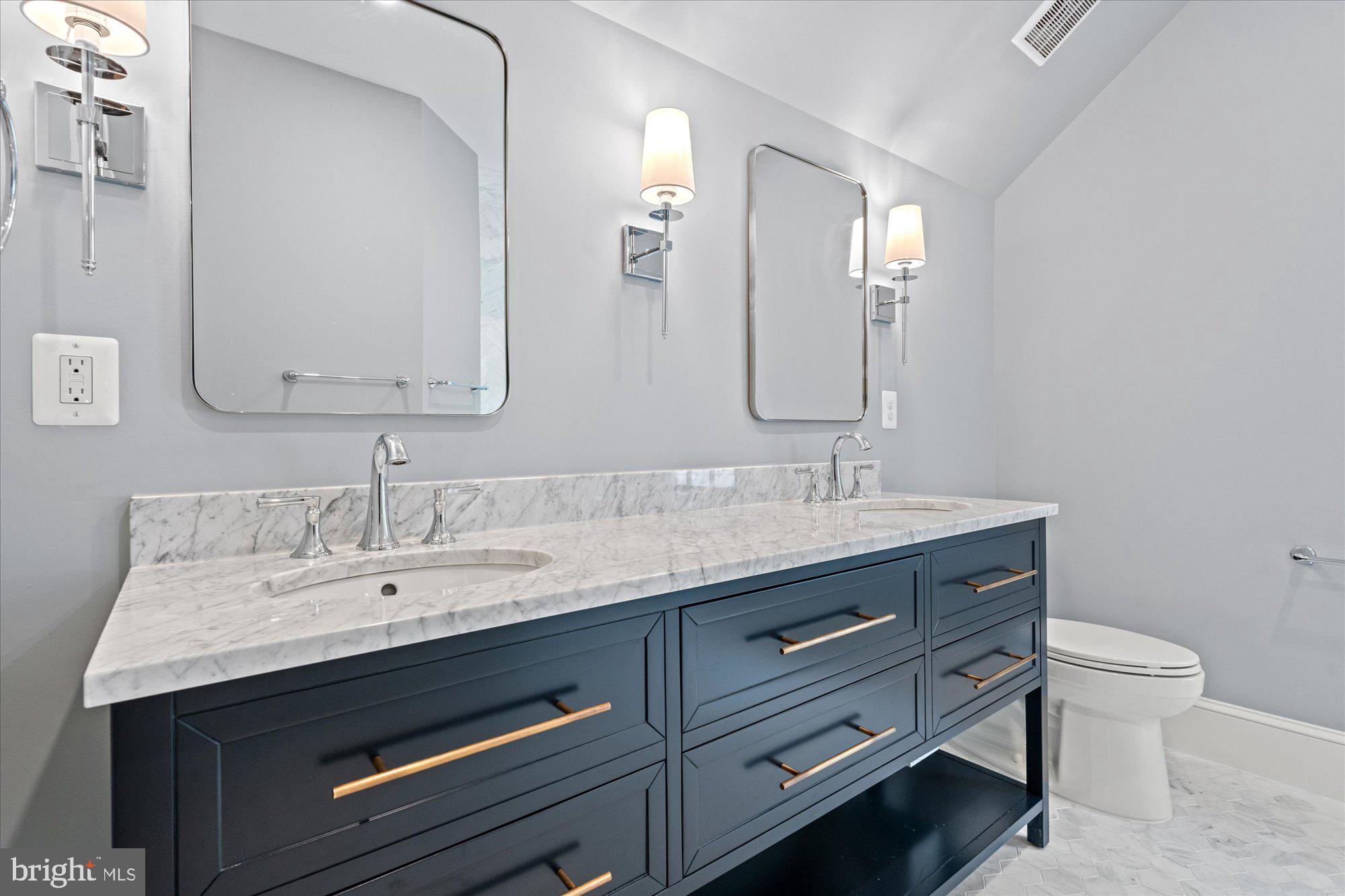 1504 Russell Road Alexandria, VA 22301 - Photo 19 of 27