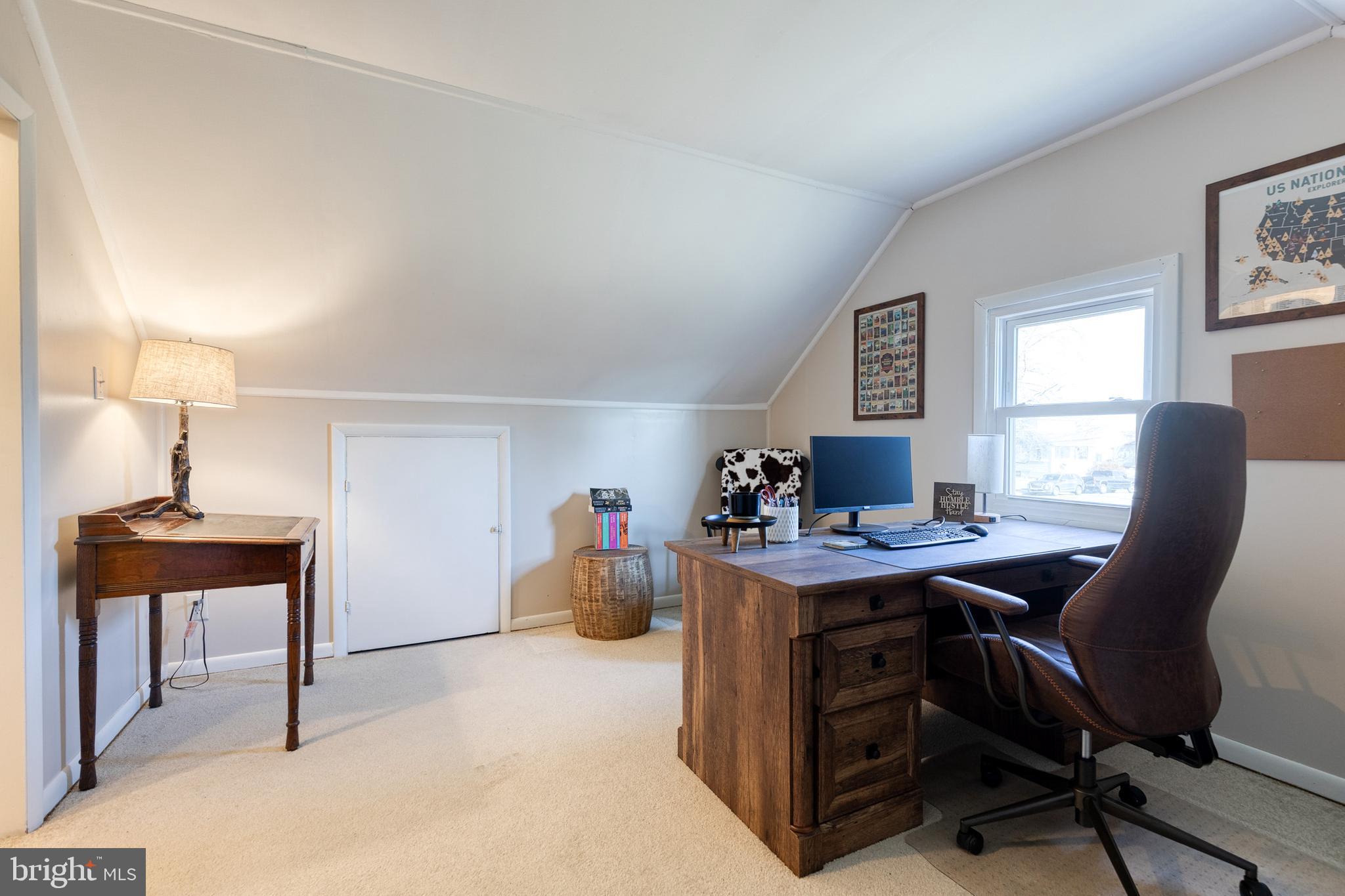 1911 Sunberry Road Dundalk, MD 21222 - Photo 23 of 38 a view of a workspace with furniture