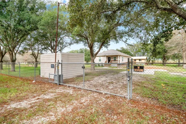 $1,700 | 6927 David Street, Pearland, TX 77584