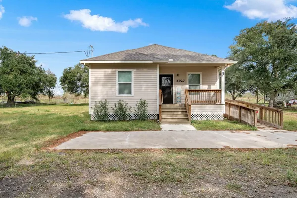 $1,700 | 6927 David Street, Pearland, TX 77584