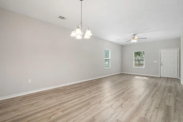 $1,700 | 6927 David Street, Pearland, TX 77584