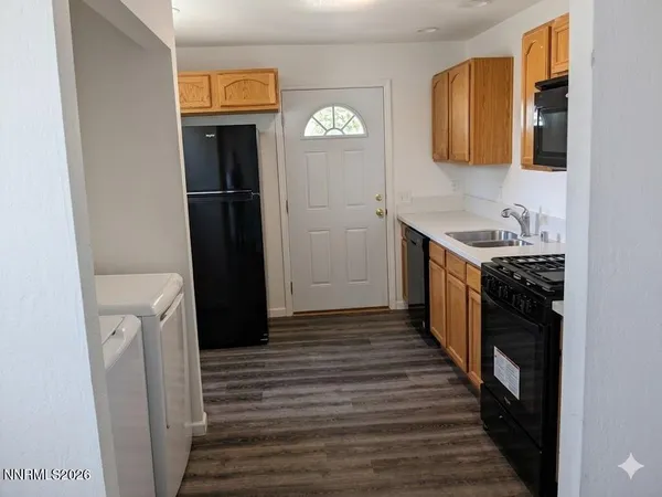 $199,000 | 755 C Street, Hawthorne, NV 89415