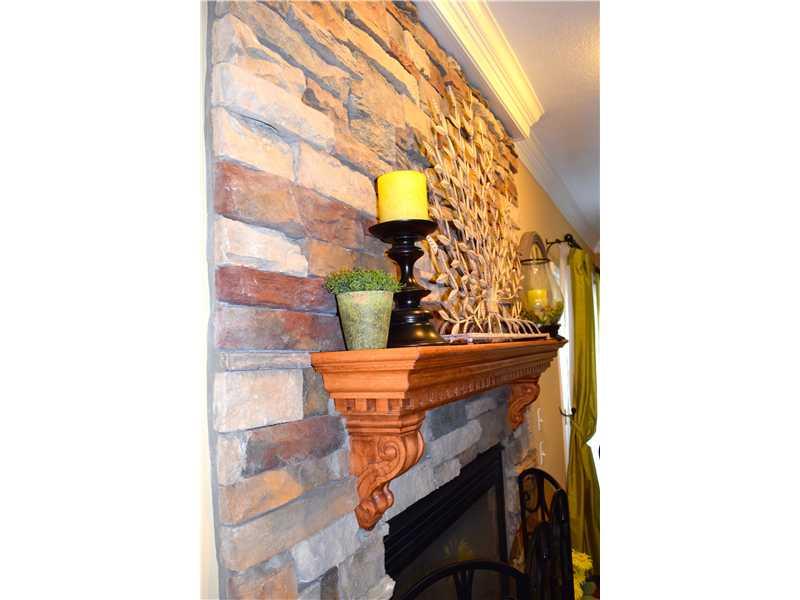 504 Kerrwood Road Pittsburgh, PA 15215 - Photo 10 of 25 Family Room.