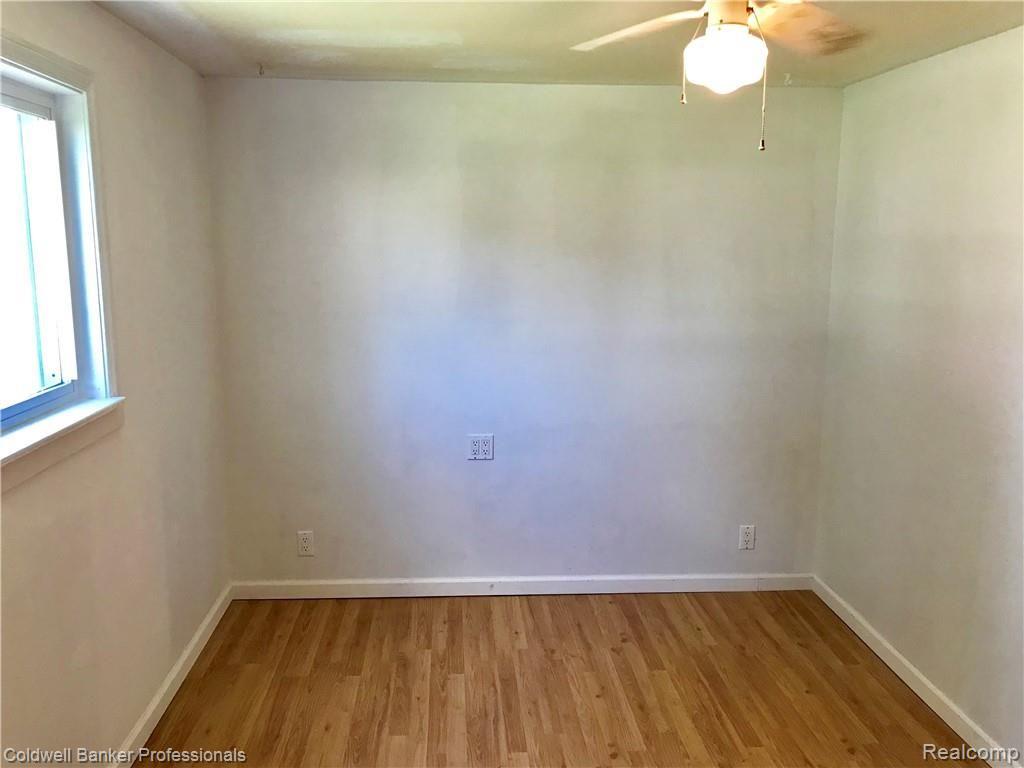 6569 Jefferson Road North Branch, MI 48461 - Photo 9 of 20
