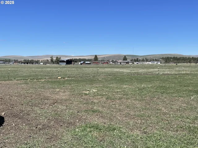 a view of an ocean and beach