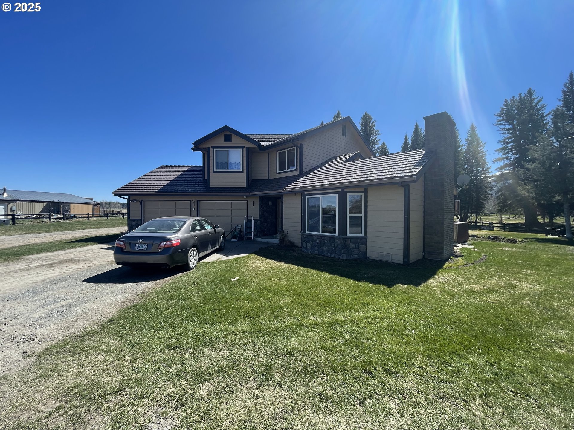 82952 Eggleson Lane Enterprise, OR 97828 - Photo 31 of 31 a house view with a garden space