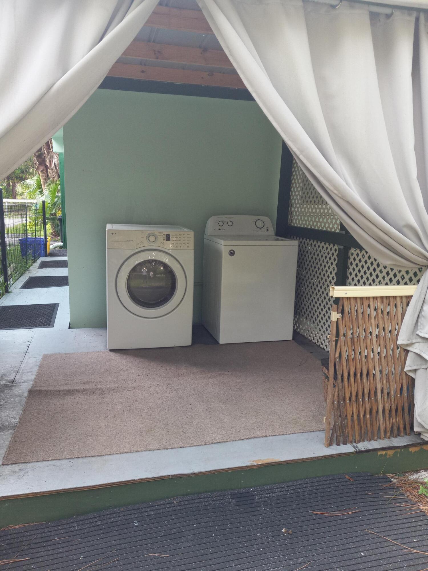 1032 E Road, Unit 2 Loxahatchee Groves, FL 33470 - Photo 7 of 10 Washer /Dryer