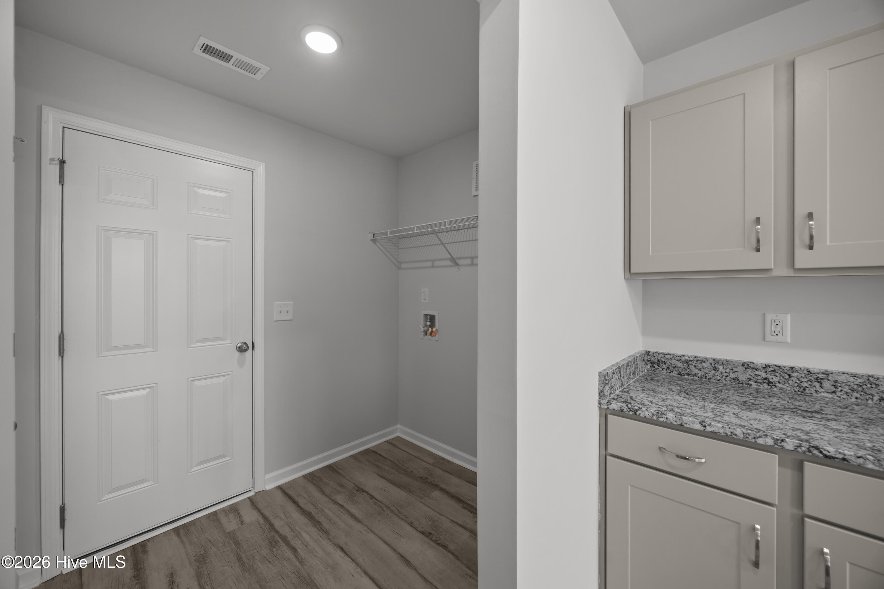 6456 Niblick Road Grifton, NC 28530 - Photo 19 of 27 Same plan and specs but pictures from a different house