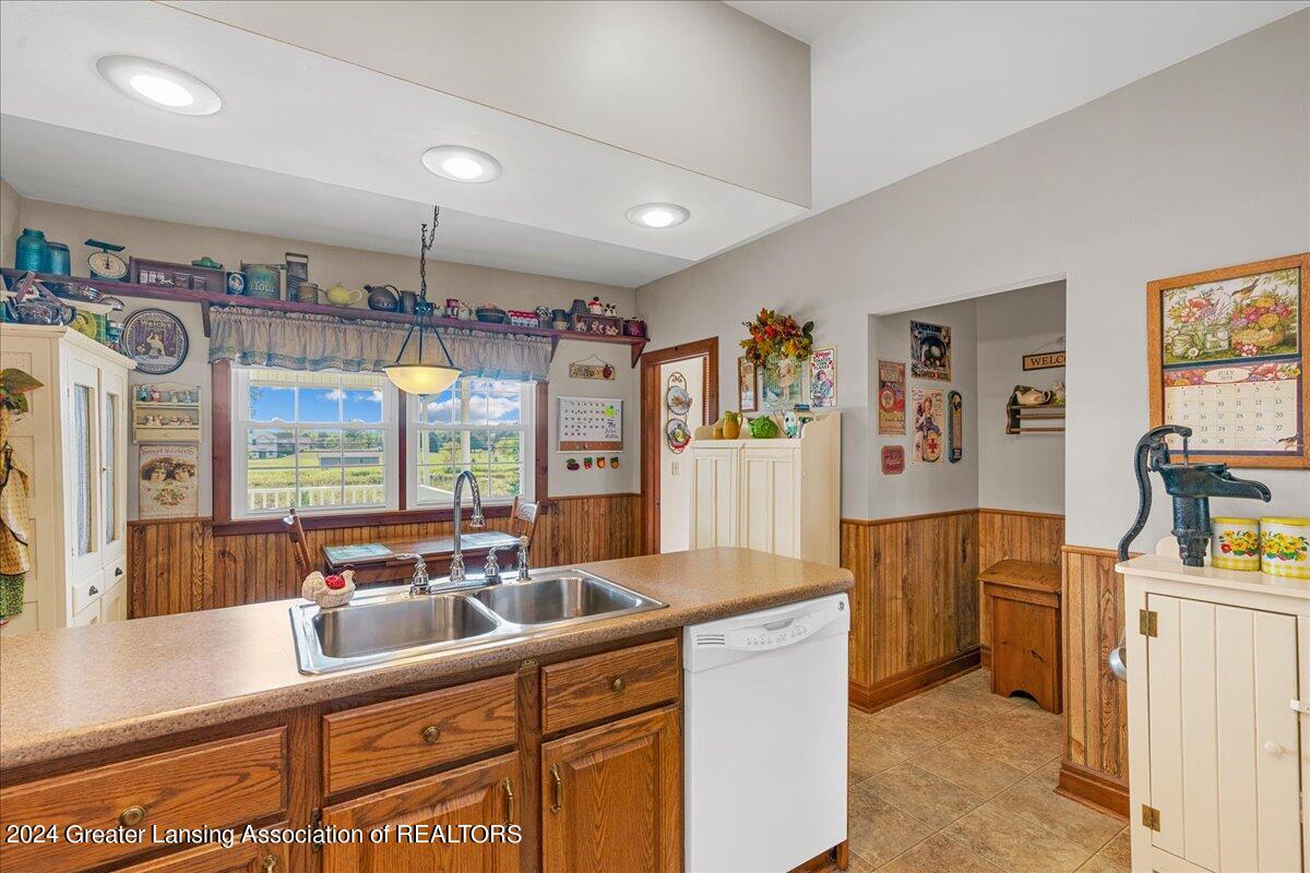 2907 Loomis Road St. Johns, MI 48879 - Photo 16 of 53 47-Media Jett - 47