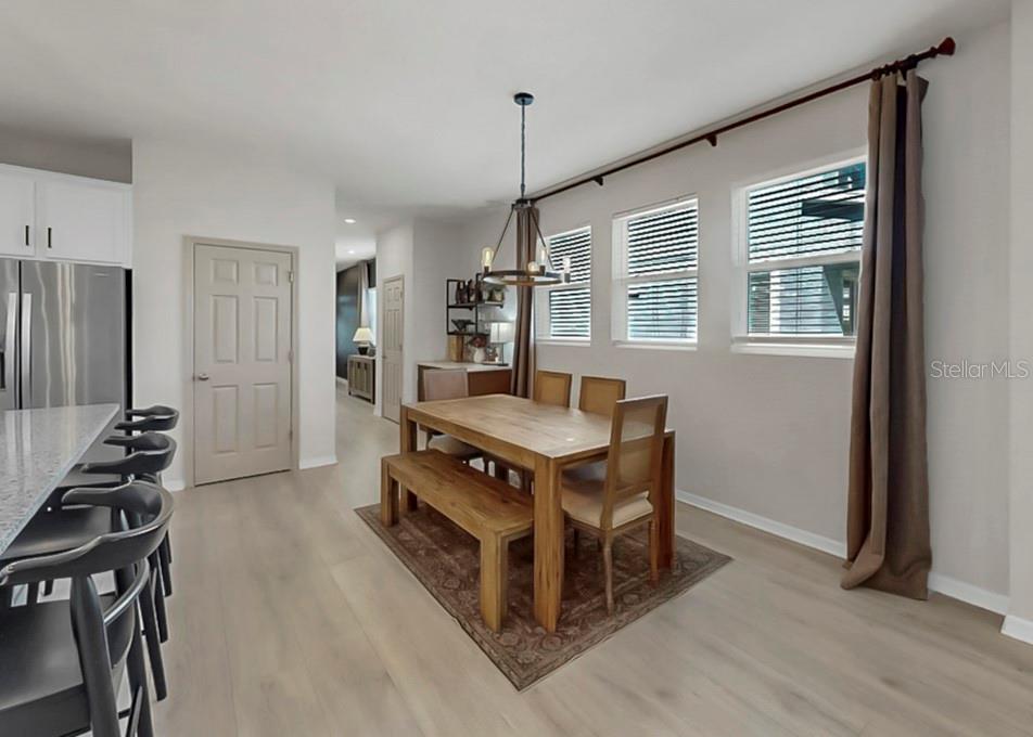 7206 Paradiso Drive Apollo Beach, FL 33572 - Photo 18 of 44 a room with furniture and gym equipment