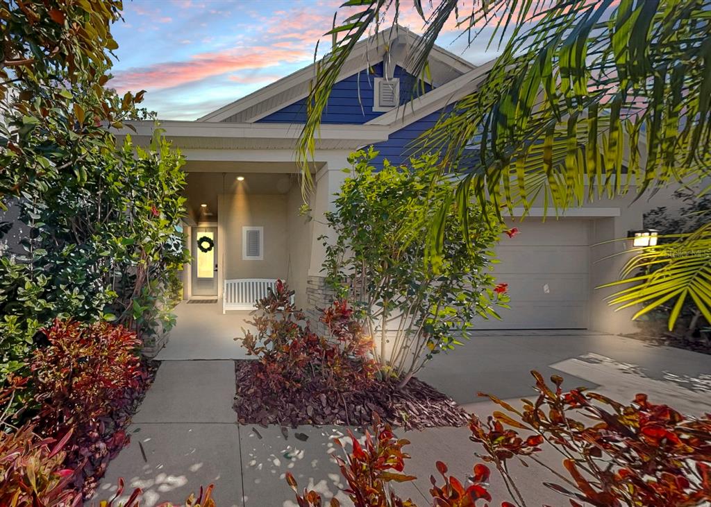 7206 Paradiso Drive Apollo Beach, FL 33572 - Photo 2 of 44 front view of a house