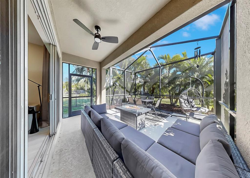 7206 Paradiso Drive Apollo Beach, FL 33572 - Photo 24 of 44 a living room with furniture and a large window