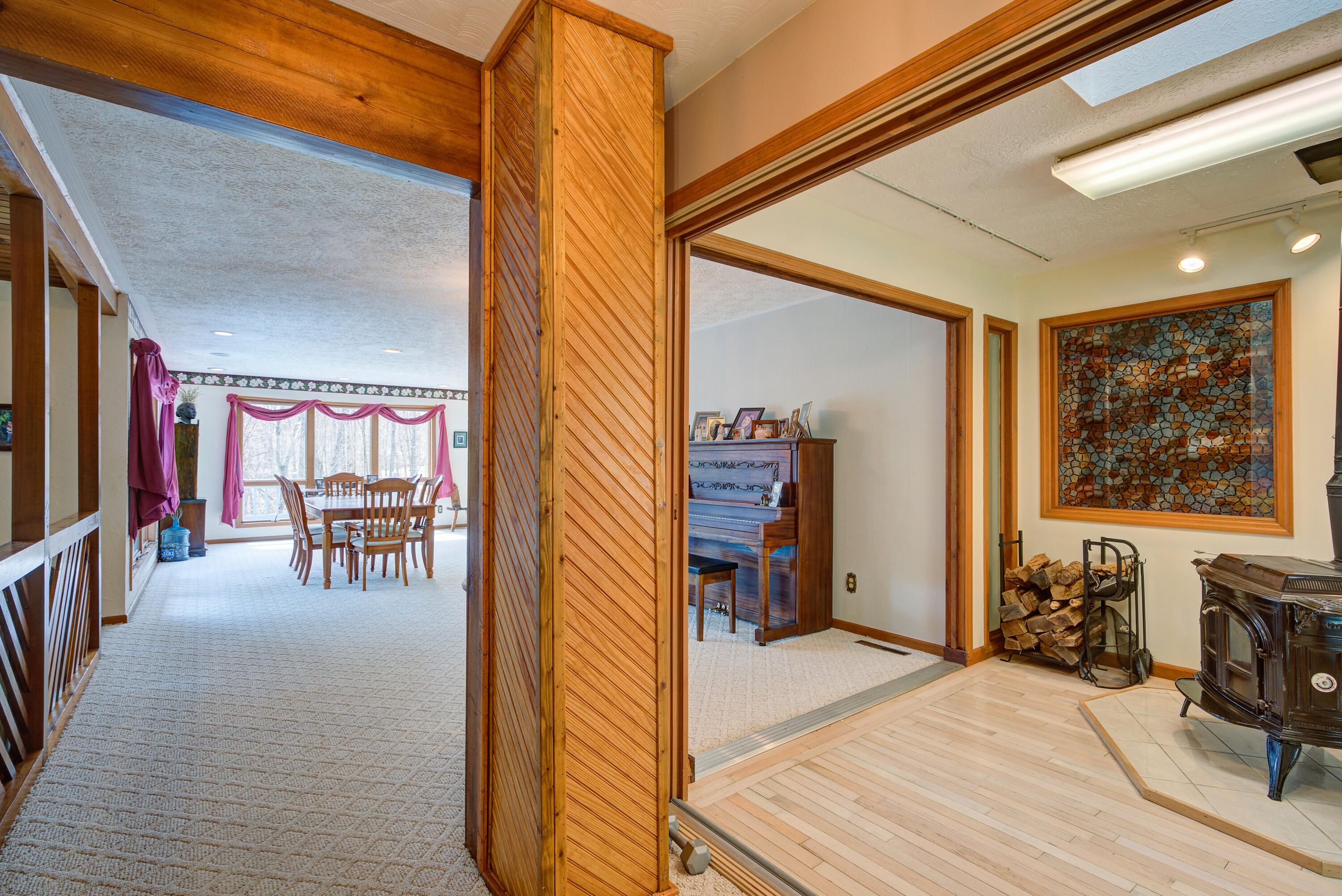 7027 Birchfield Road Wise, VA 24293 - Photo 27 of 61 Open floor plan