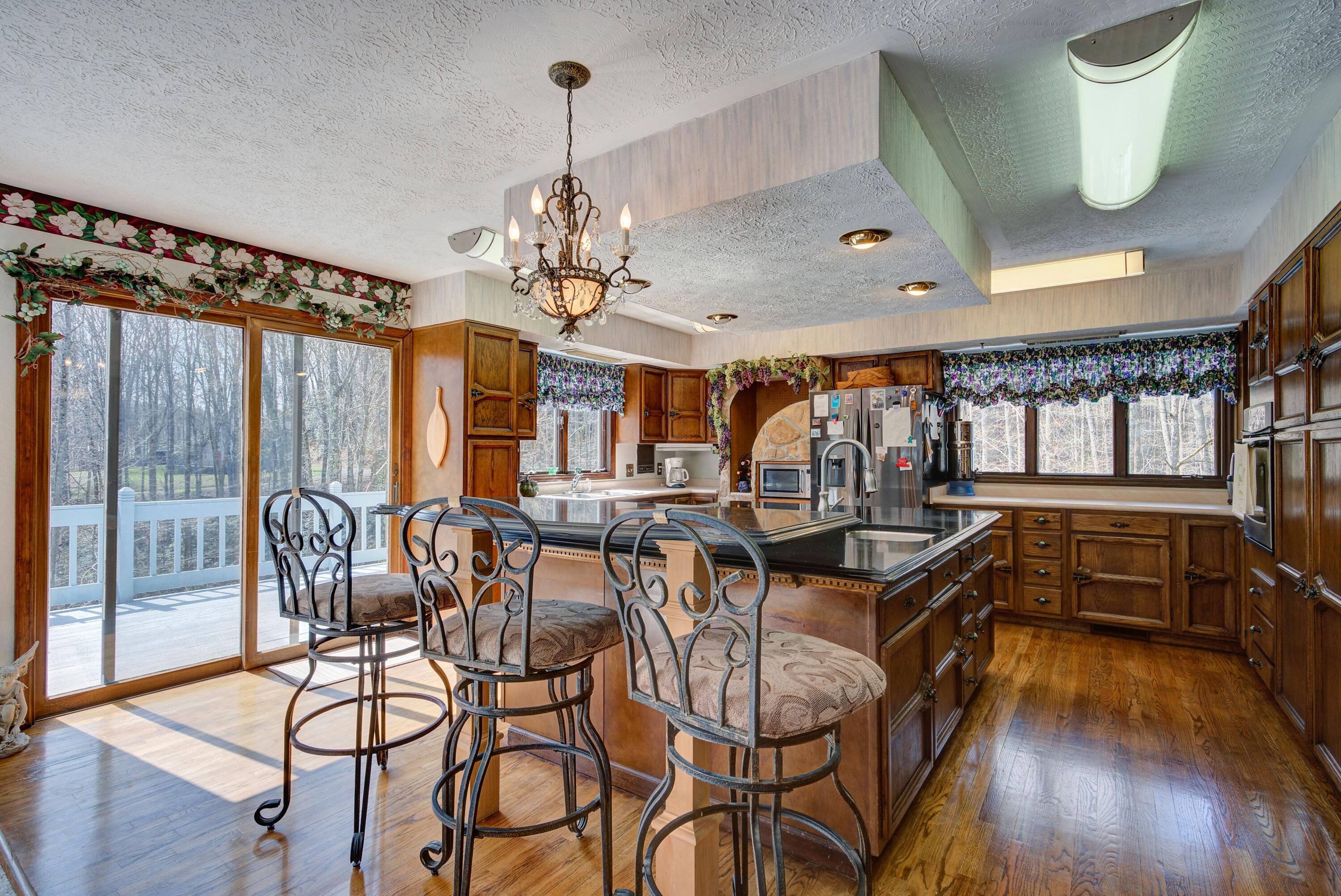 7027 Birchfield Road Wise, VA 24293 - Photo 31 of 61 kitchen