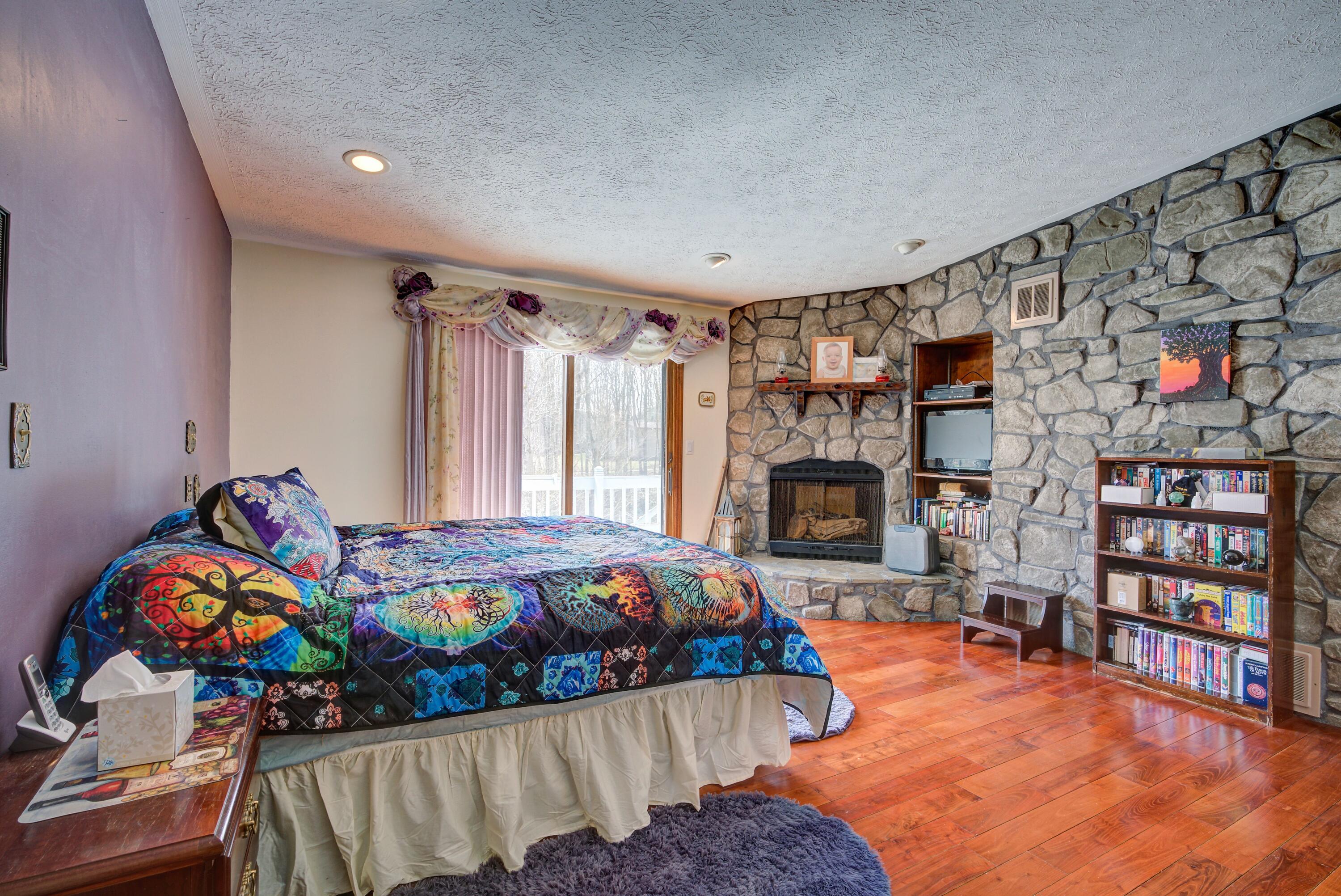 7027 Birchfield Road Wise, VA 24293 - Photo 41 of 61 master with fireplace