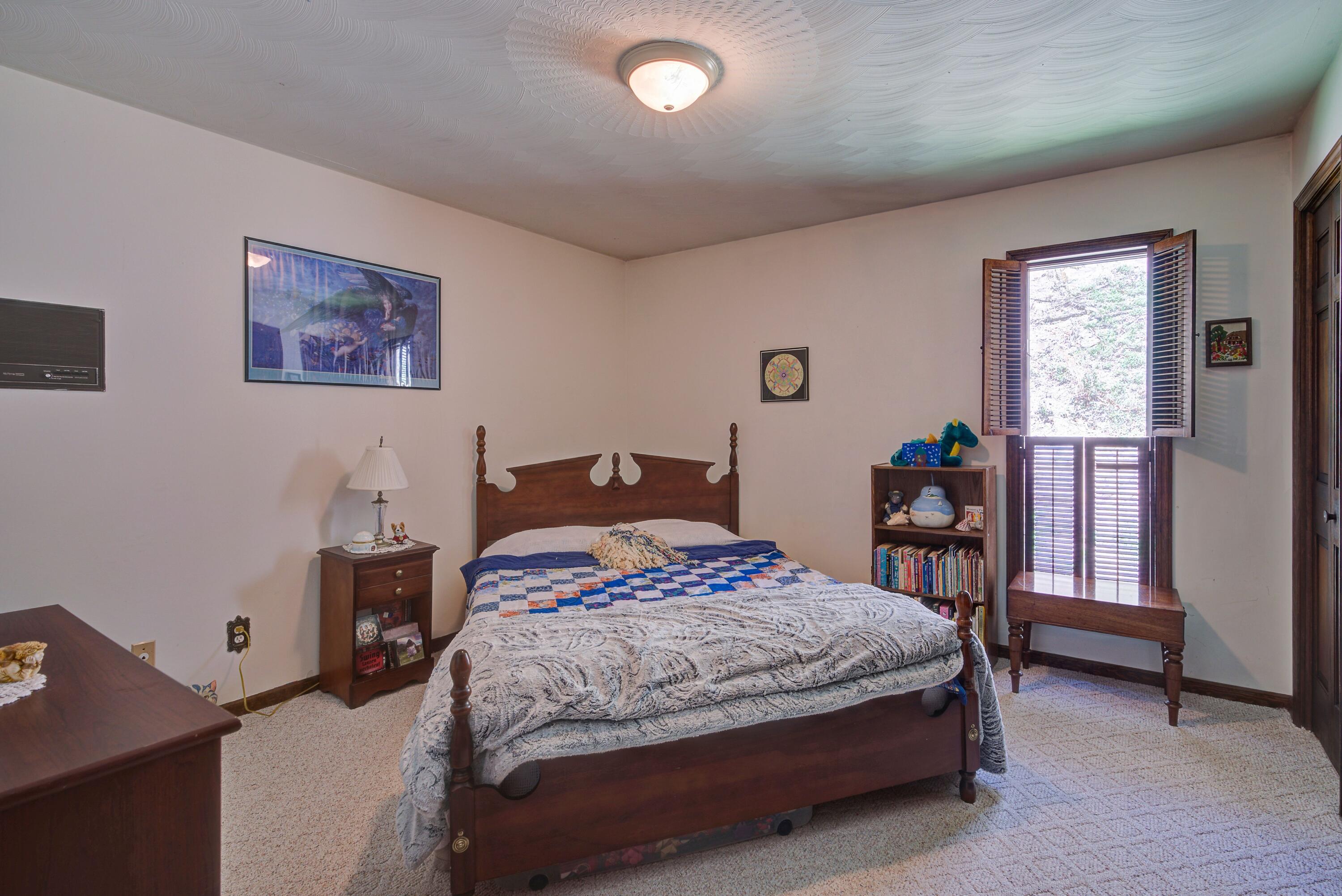 7027 Birchfield Road Wise, VA 24293 - Photo 46 of 61 2nd bedroom