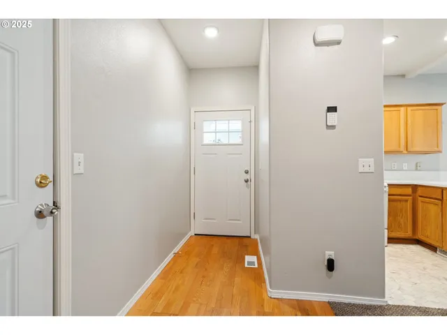 $379,000 | 7829 Northeast 24th Court, Vancouver, WA 98665