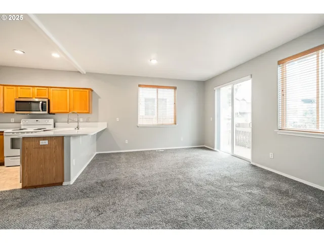 $379,000 | 7829 Northeast 24th Court, Vancouver, WA 98665