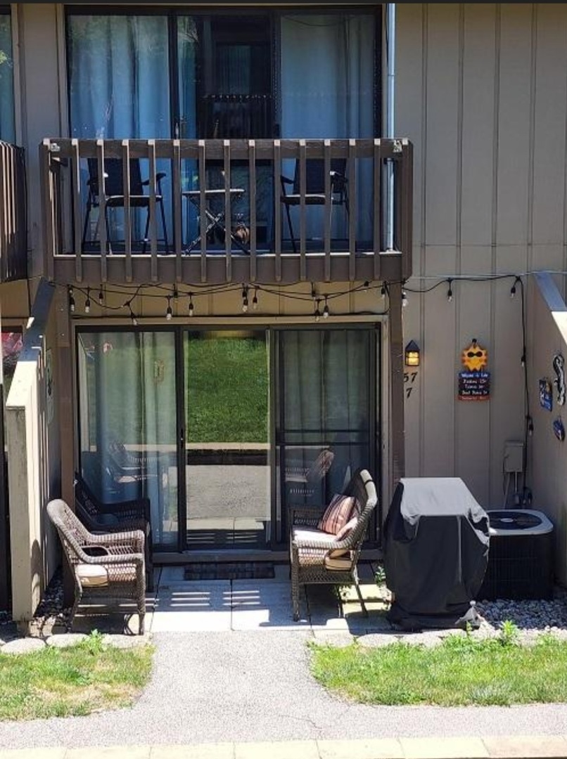 57 Vail Colony, Unit 7 Fox Lake, IL 60020 - Photo 17 of 25