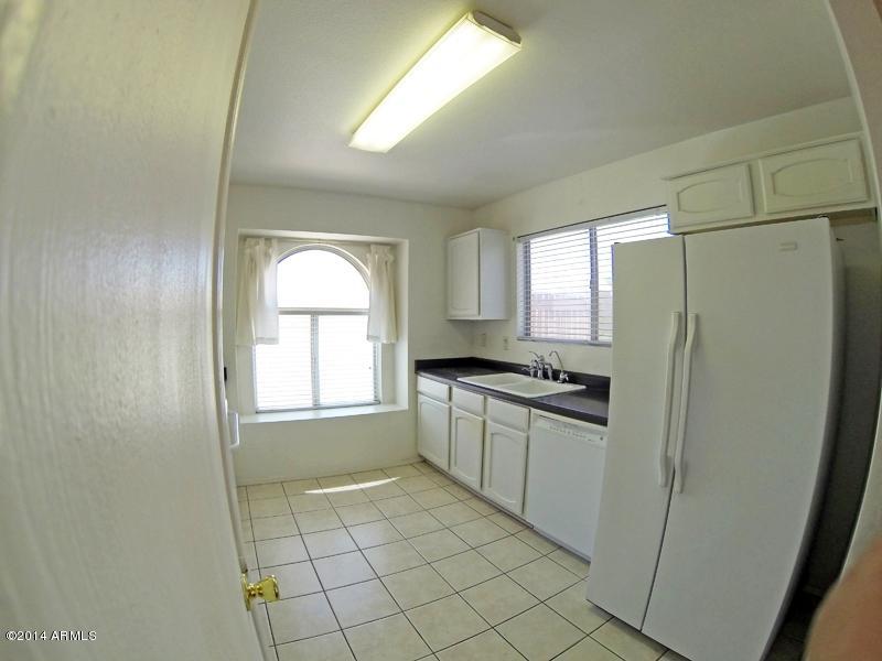 3002 East Amber Ridge Way Phoenix, AZ 85048 - Photo 4 of 14 0459