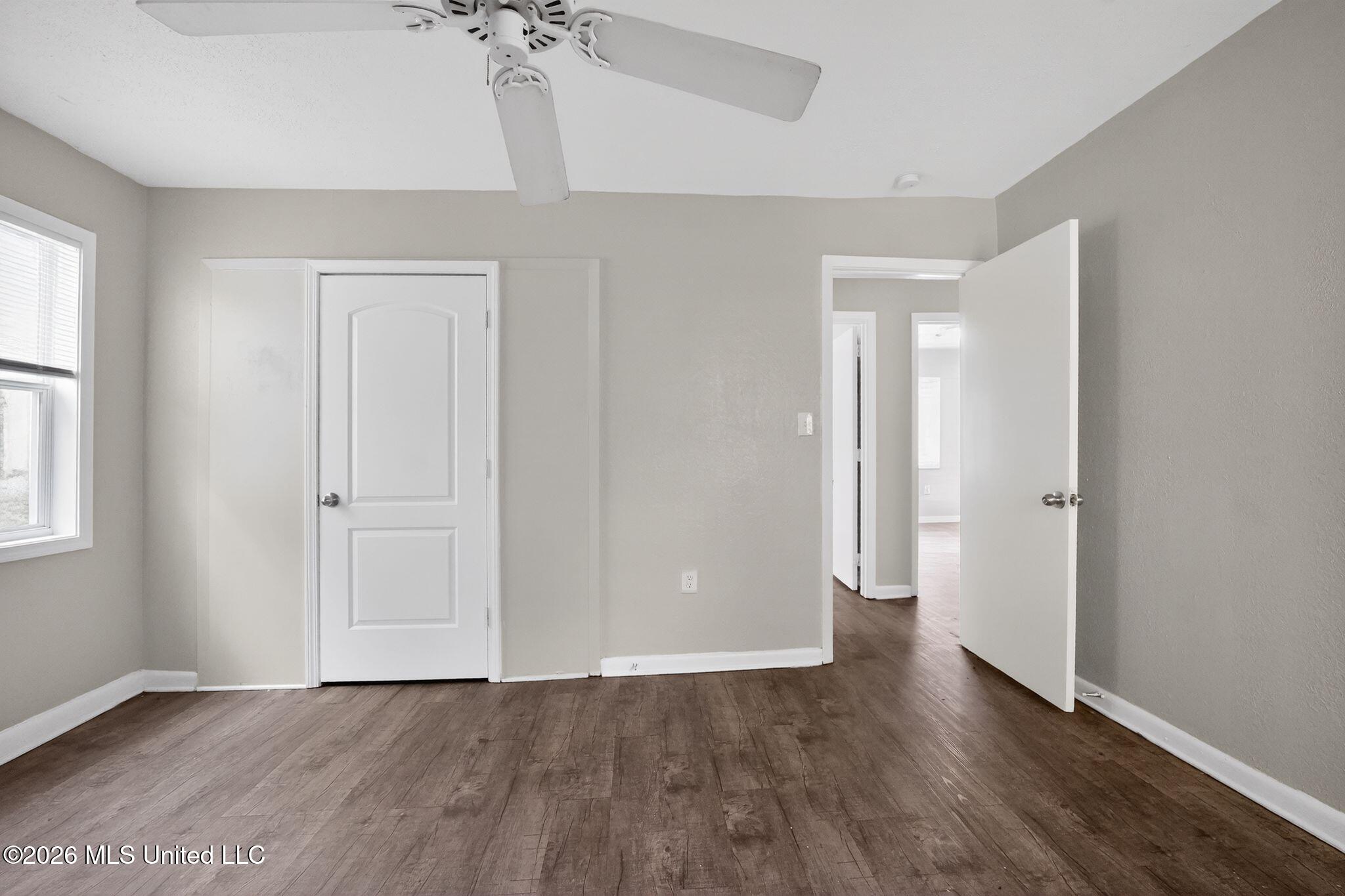 3045 Suncrest Drive Jackson, MS 39212 - Photo 12 of 39 35_3045_Suncrest_Dr_Jackson_MS_39212-Bed