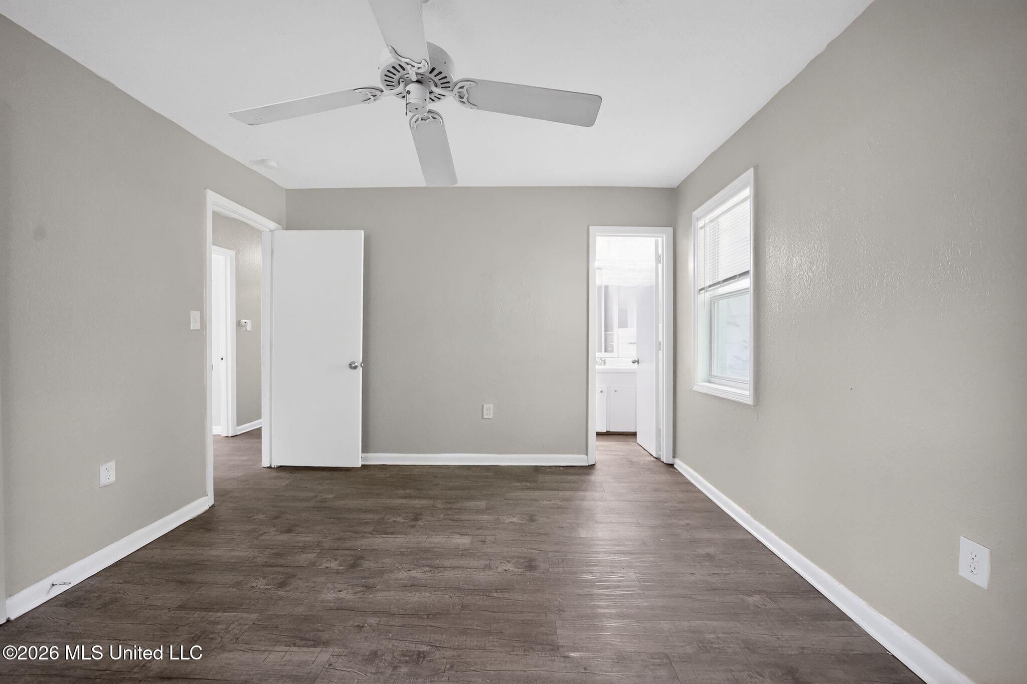 3045 Suncrest Drive Jackson, MS 39212 - Photo 29 of 39 30_3045_Suncrest_Dr_Jackson_MS_39212-Bed
