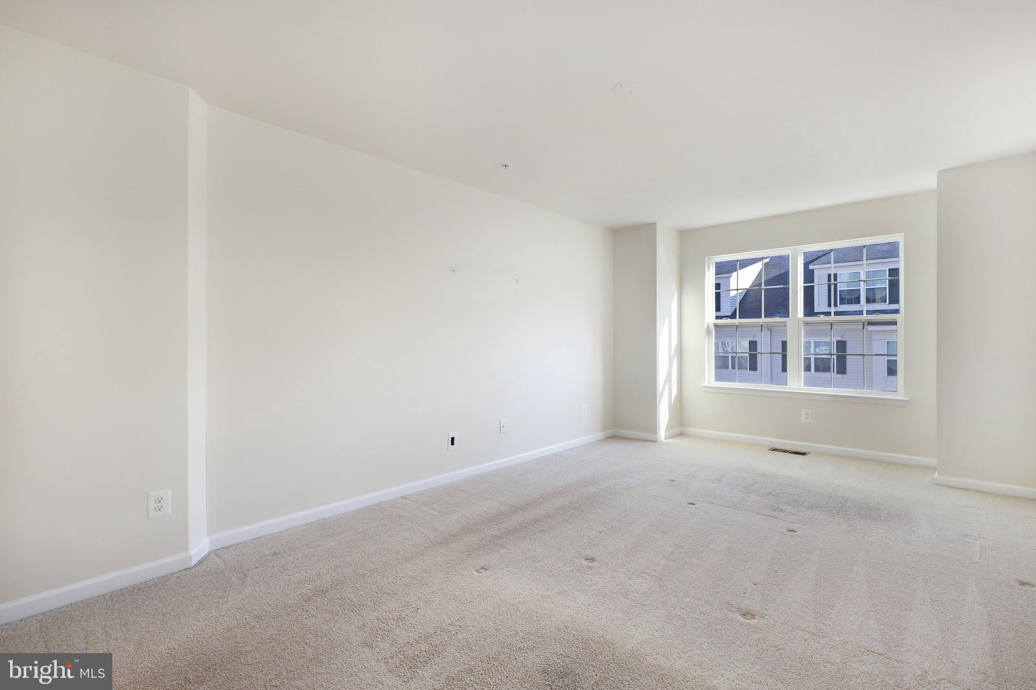 4790 Dane Ridge Circle Woodbridge, VA 22193 - Photo 22 of 30 Gallery Image 22