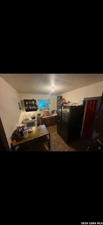 $90,000 | 817 West Cargile Street, Uvalde, TX 78801