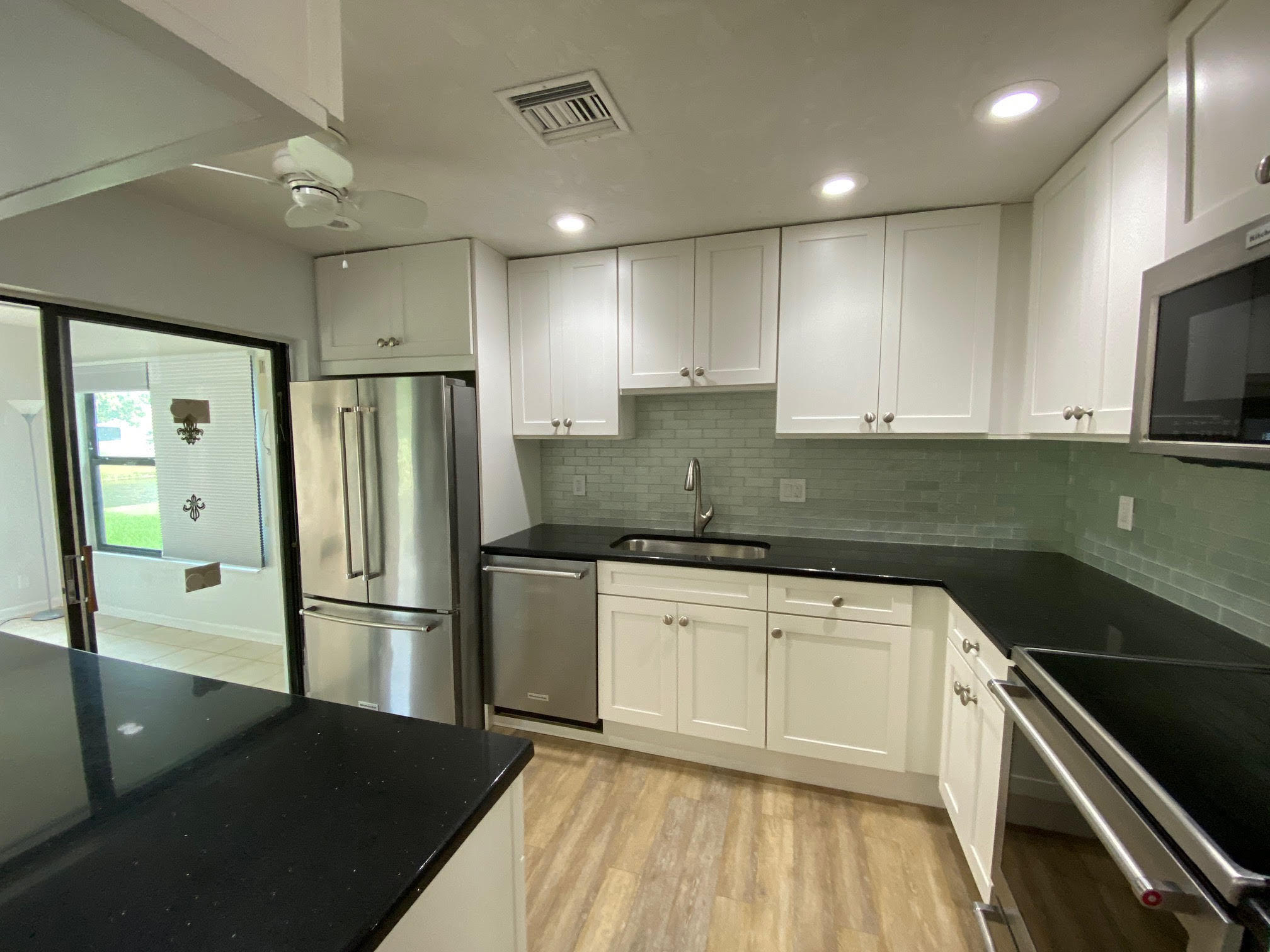 5225 Minto Road Boynton Beach, FL 33472 - Photo 4 of 17 Kitchen 2