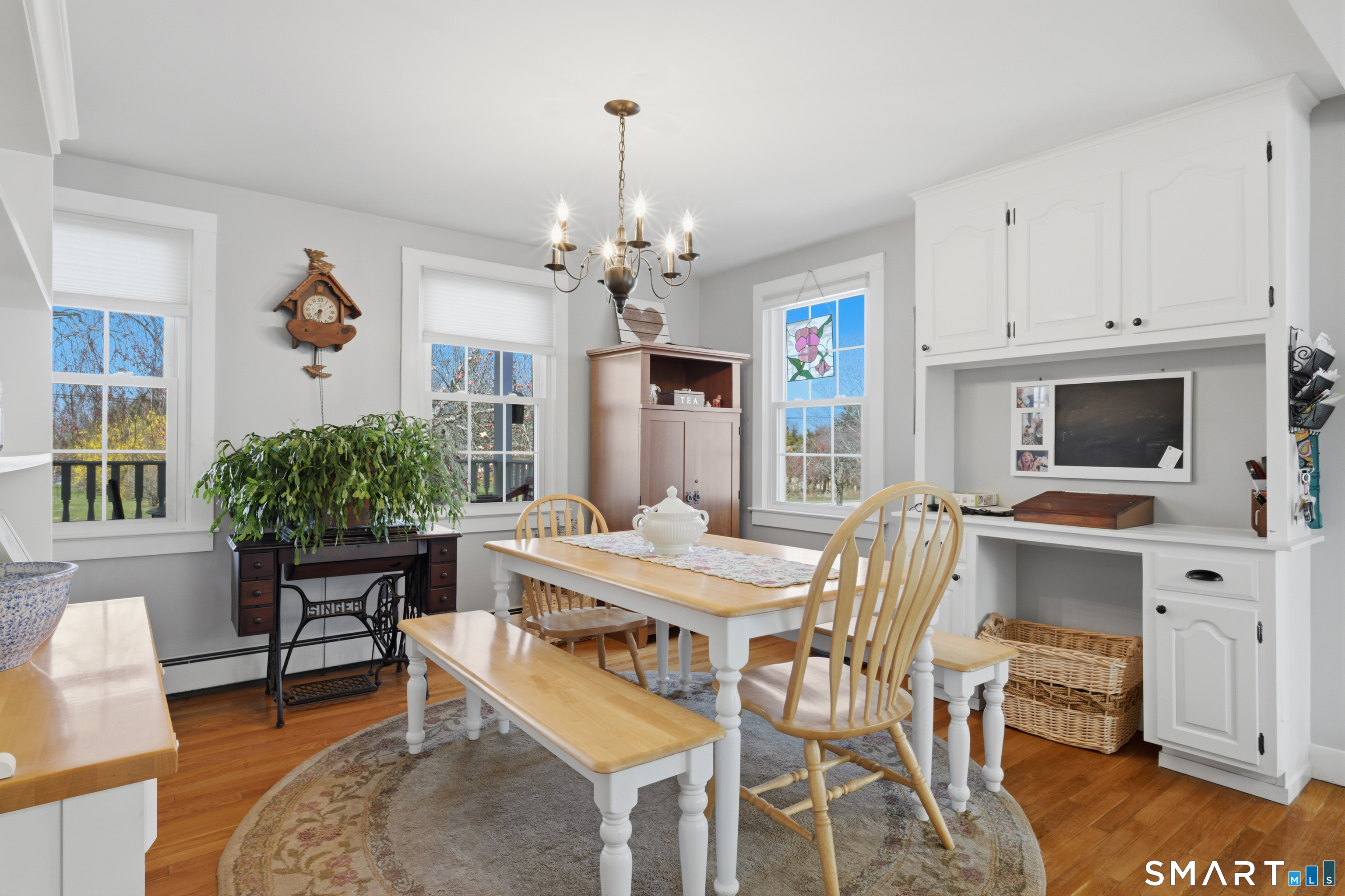 8 Windward Lane Ledyard, CT 06339 - Photo 24 of 37 Dining Room