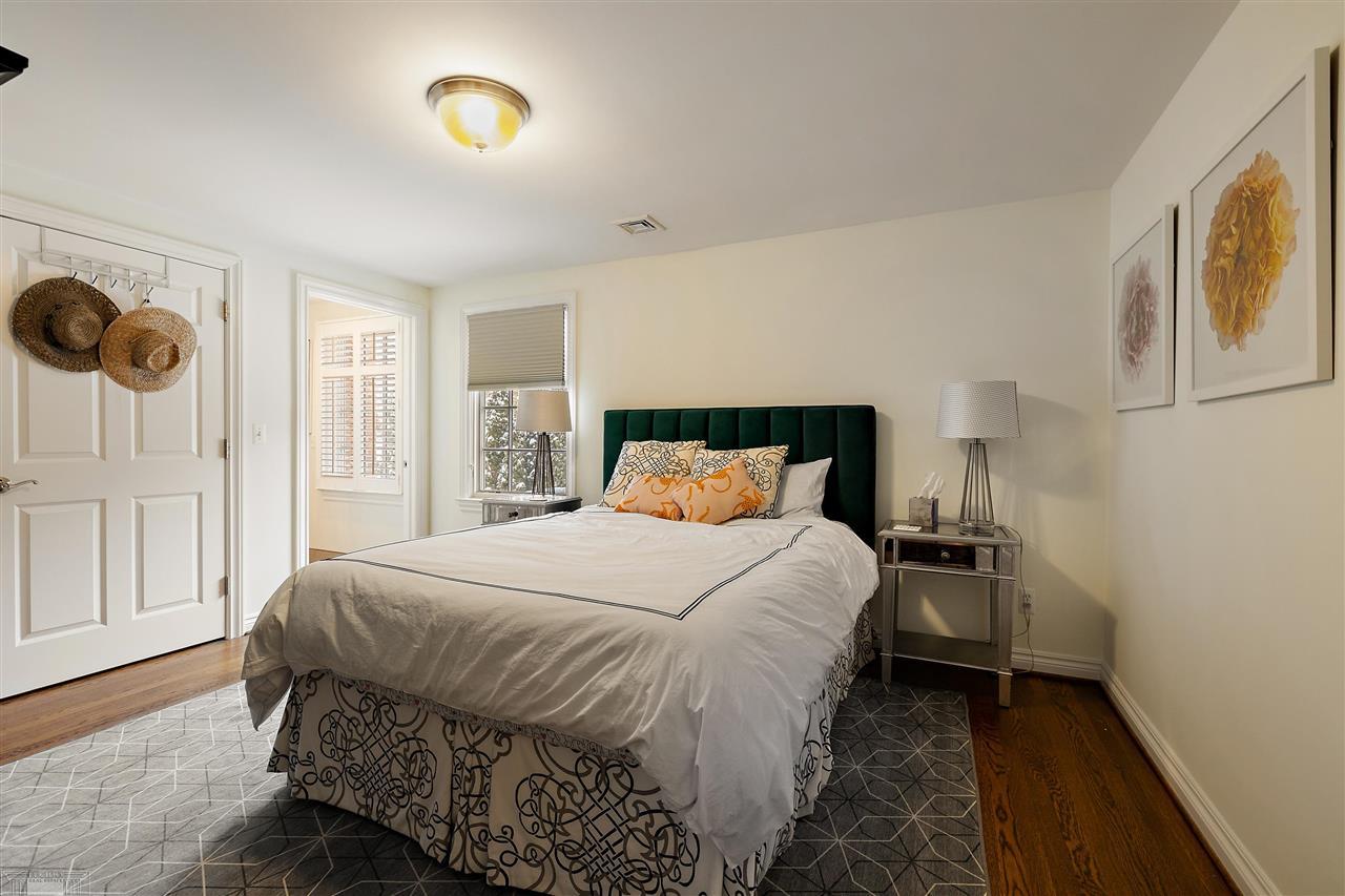 54 North Deeplands Road Grosse Pointe Shores, MI 48236 - Photo 47 of 76