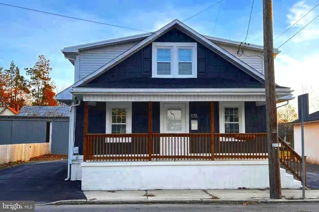 $324,000 | 173 South Wolf Street, Manheim, PA 17545