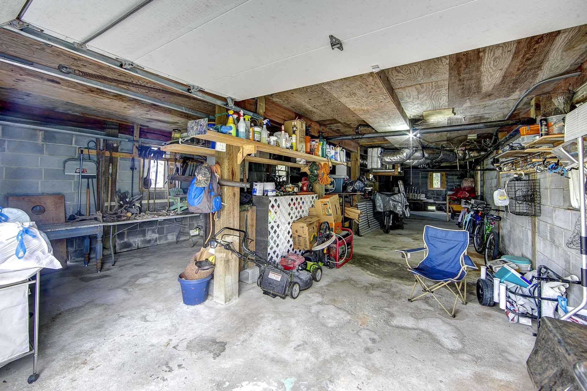 40088 Harbor Road Avon, NC 27915 - Photo 49 of 50 Garage