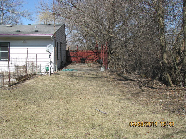 88 Bristol Ridge Road Bristol, IL 60512 - Photo 11 of 14