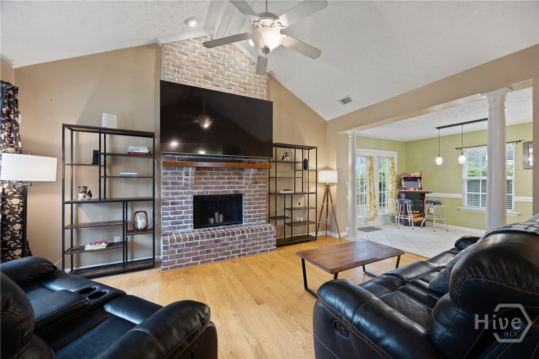 6 Barons Way Savannah, GA 31419 - Photo 4 of 28 Greatroom