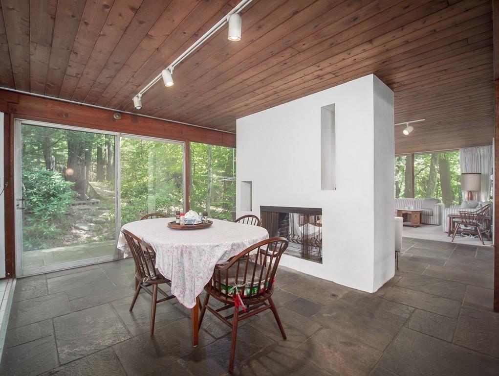 6 Reservoir Road Wayland, MA 01778 - Photo 4 of 34 Gallery Image 4